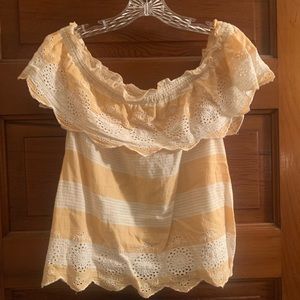 American Eagle Eyelet top